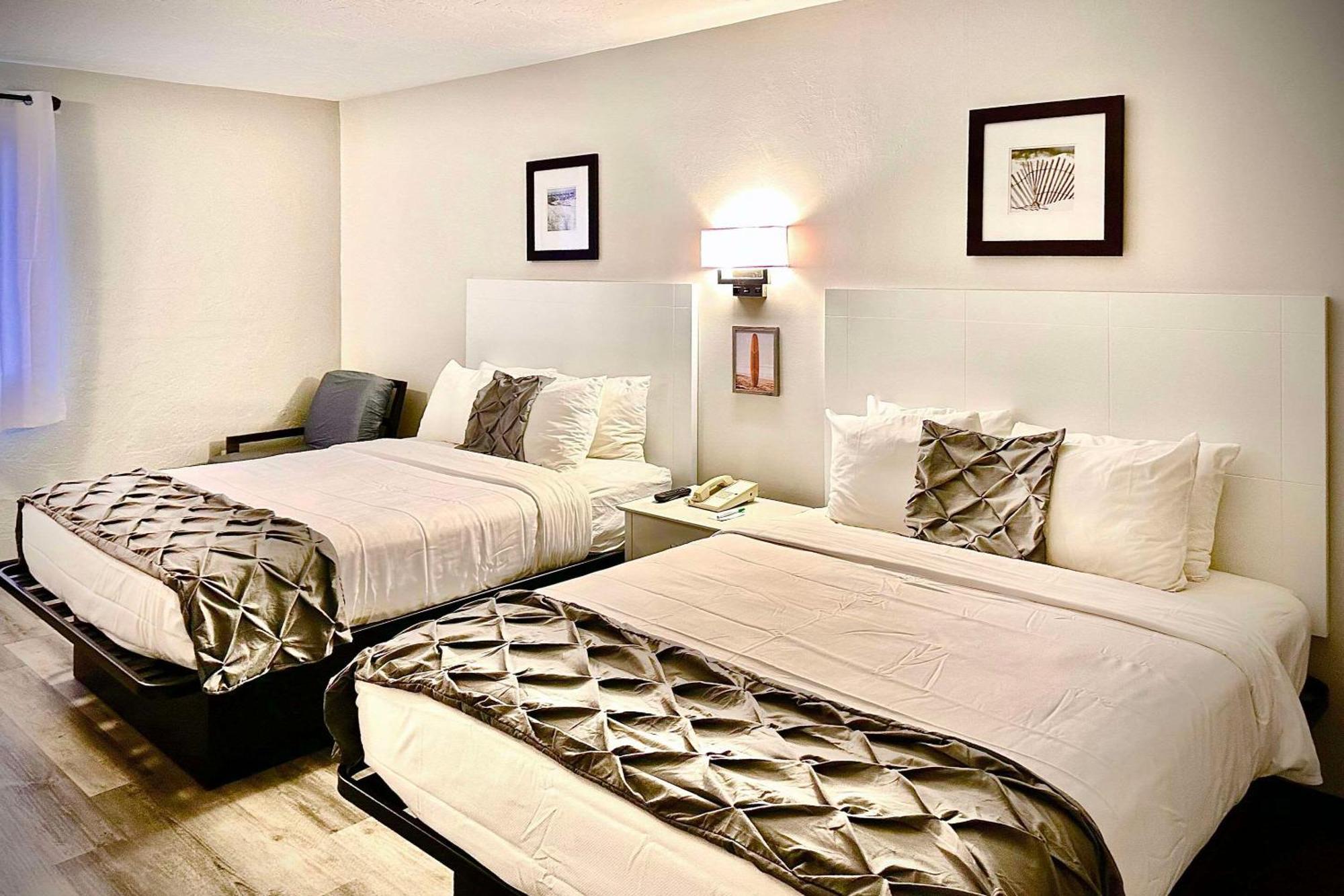 Heritage House Inn On Cape Cod Hyannis Extérieur photo